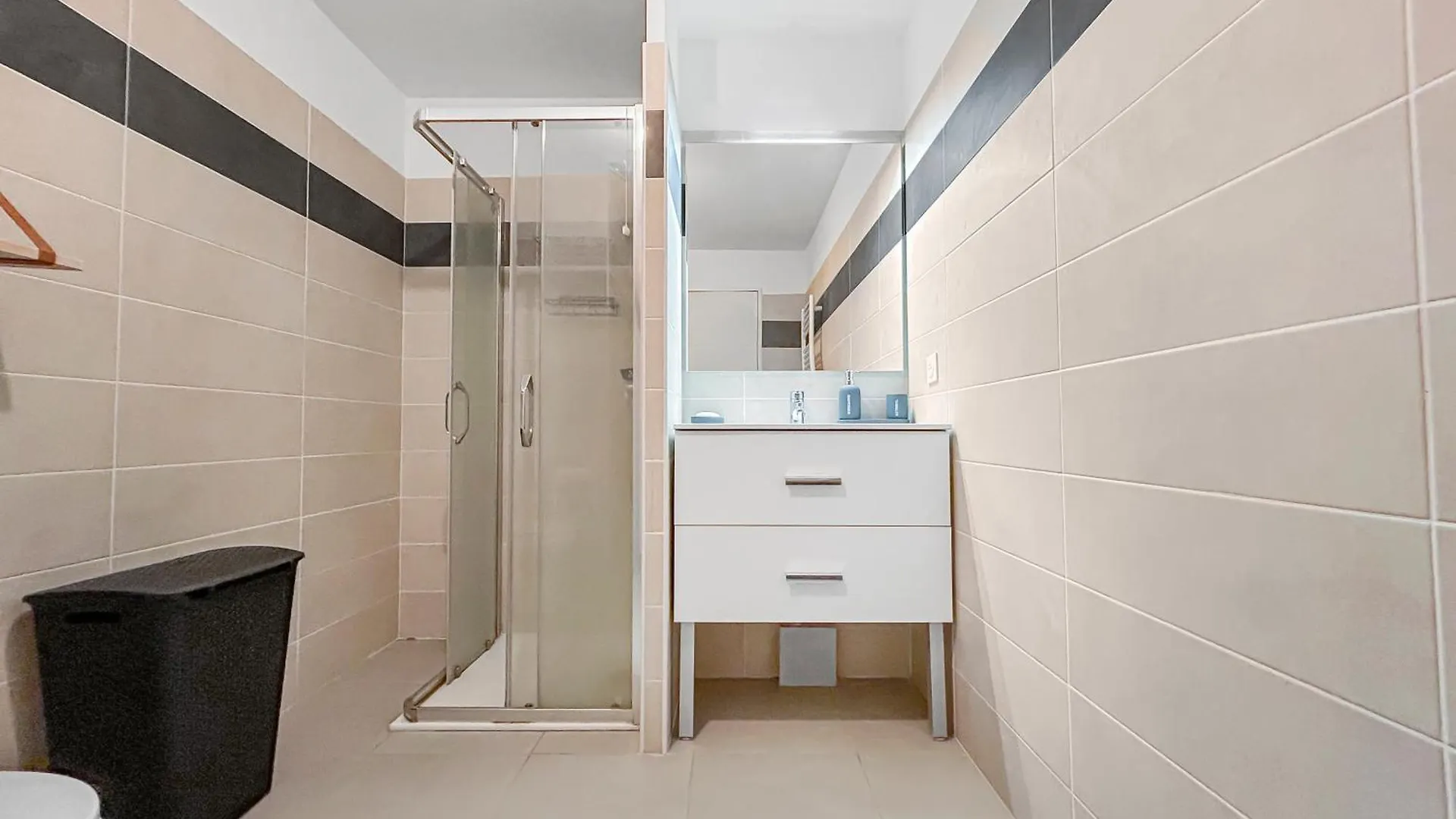 Appartement Cosy Tout Equipe - Sejour Ideal A Nice